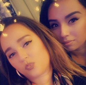 Meet your Posher, Mariel